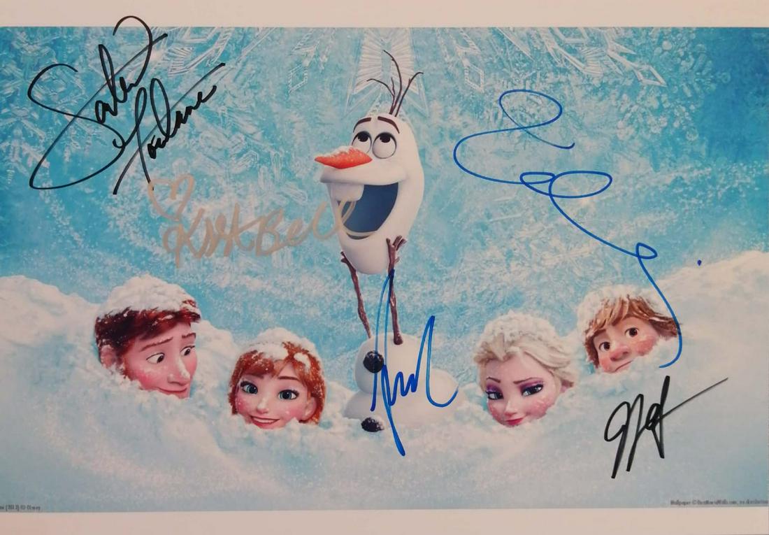 Frozen Elsa Anna Idina Menzel 5 casts Signed Photo: Autographed by:Idina Menzel (Elsa), Kristen Bell (Anna), Jonathan Groff (Kristoff), Josh Gad (Olaf), Santino Fontana (Hans)Size: 8" x 10"Authentication Code: PC25161Item is in great condition with no 
