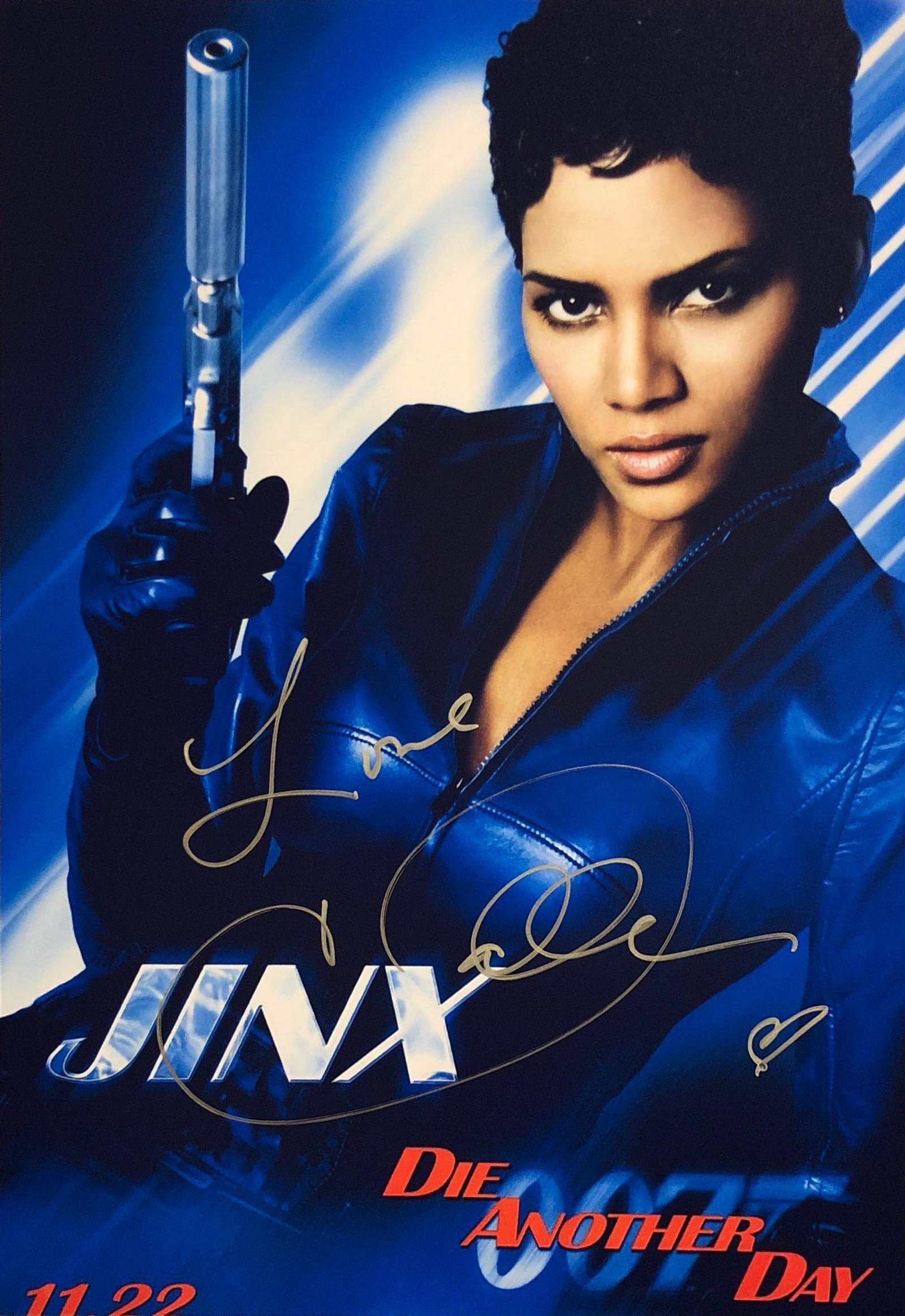 James Bond 007 Die Another Day Signed Photo: Autographed by:Halle BerrySize: 8" x 10"Authentication Code: PC38114Item is in great condition with no damage, unframed If image of documentation is not attached in the listing, the lot is sold withou