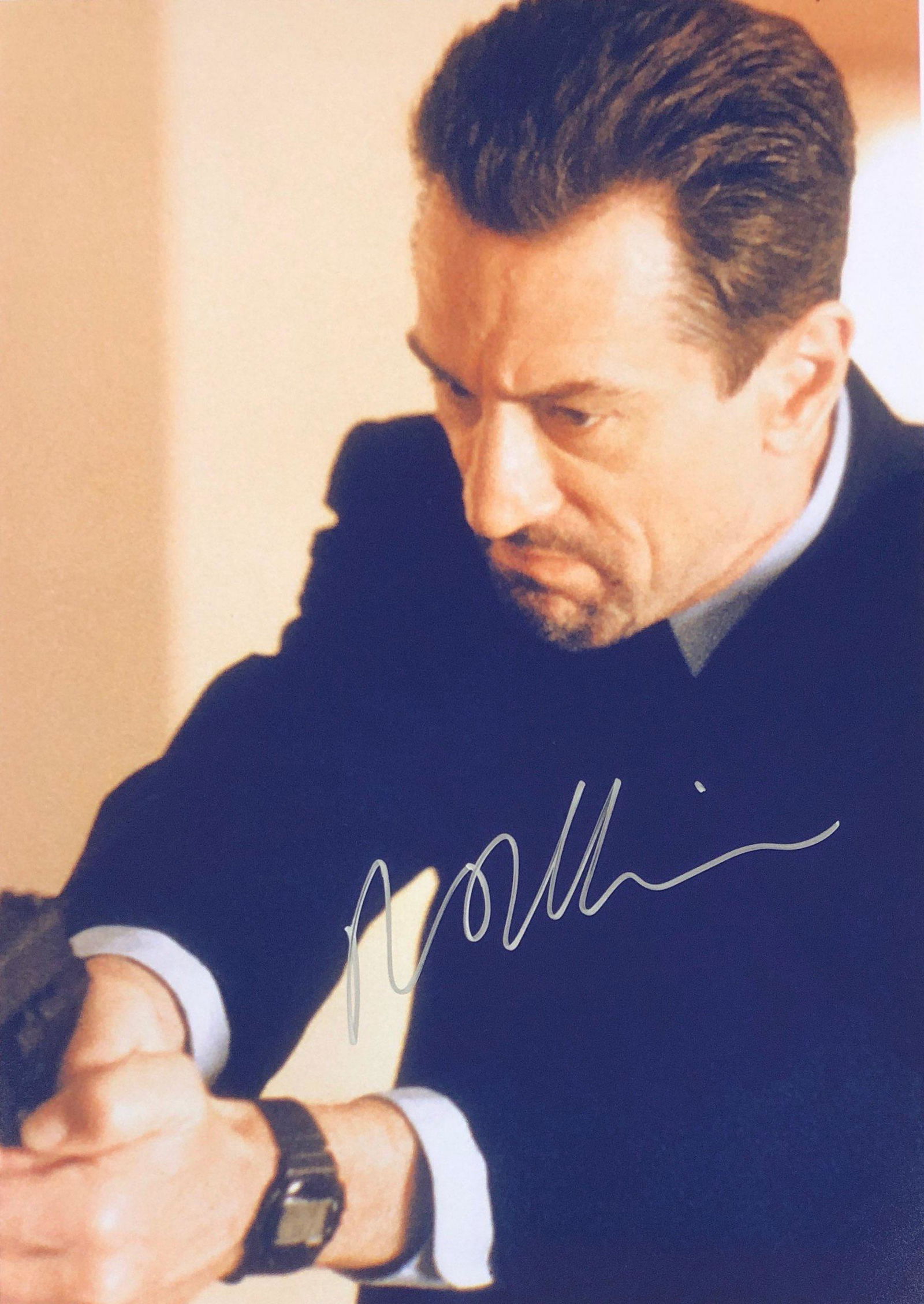 Heat Robert De Niro Signed Photo: Autographed by:Robert De NiroSize: 8" x 10"Authentication Code: PC38285Item is in great condition with no damage, unframed If image of documentation is not attached in the listing, the lot is sold wit