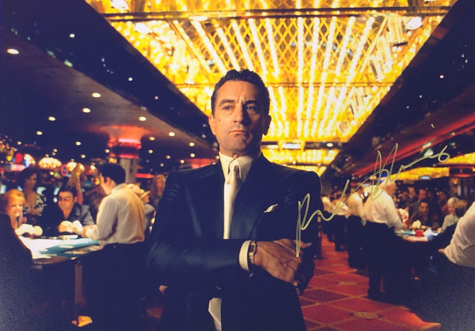 Casino Robert De Niro Signed Photo: Autographed by:Robert De NiroSize: 8" x 10"Authentication Code: PC37654Item is in great condition with no damage, unframed If image of documentation is not attached in the listing, the lot is sold wit