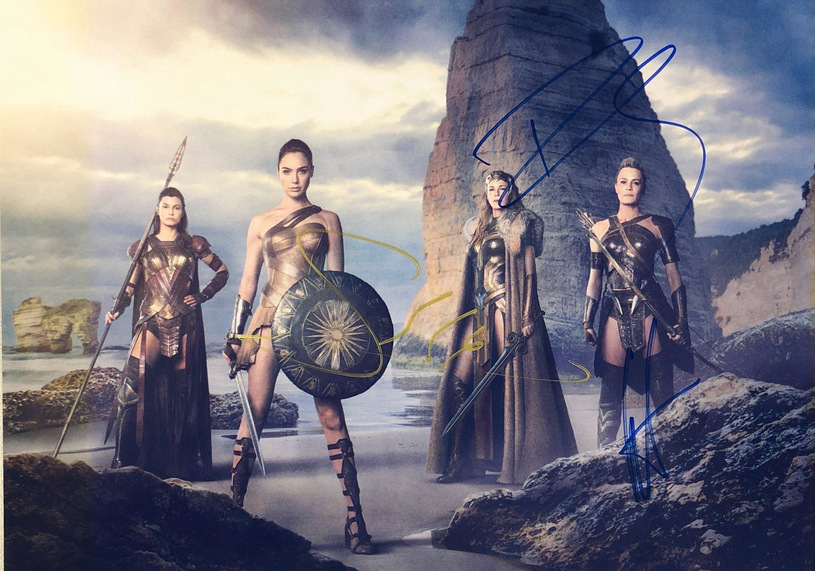 Wonder Wonman Gal Gadot Signed Photo: Autographed by:Gal Gadot, Connie Nielsen, Robin WrightSize: 8" x 10"Authentication Code: PC25624Item is in great condition with no damage, unframed If image of documentation is not attached in the lis