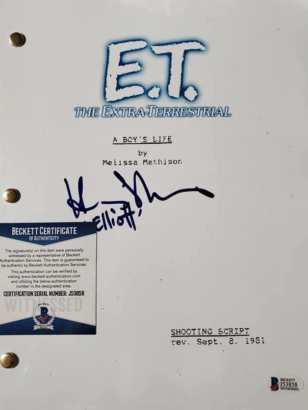 Henry Thomas Autographed Signed Photo: Category: Autograph CollectiblesSize: Width 8 inches x Height 10 inchesAutograph Includes: Henry ThomasItem is in great condition with no damage, unframedIf image of documentation is not attached in t