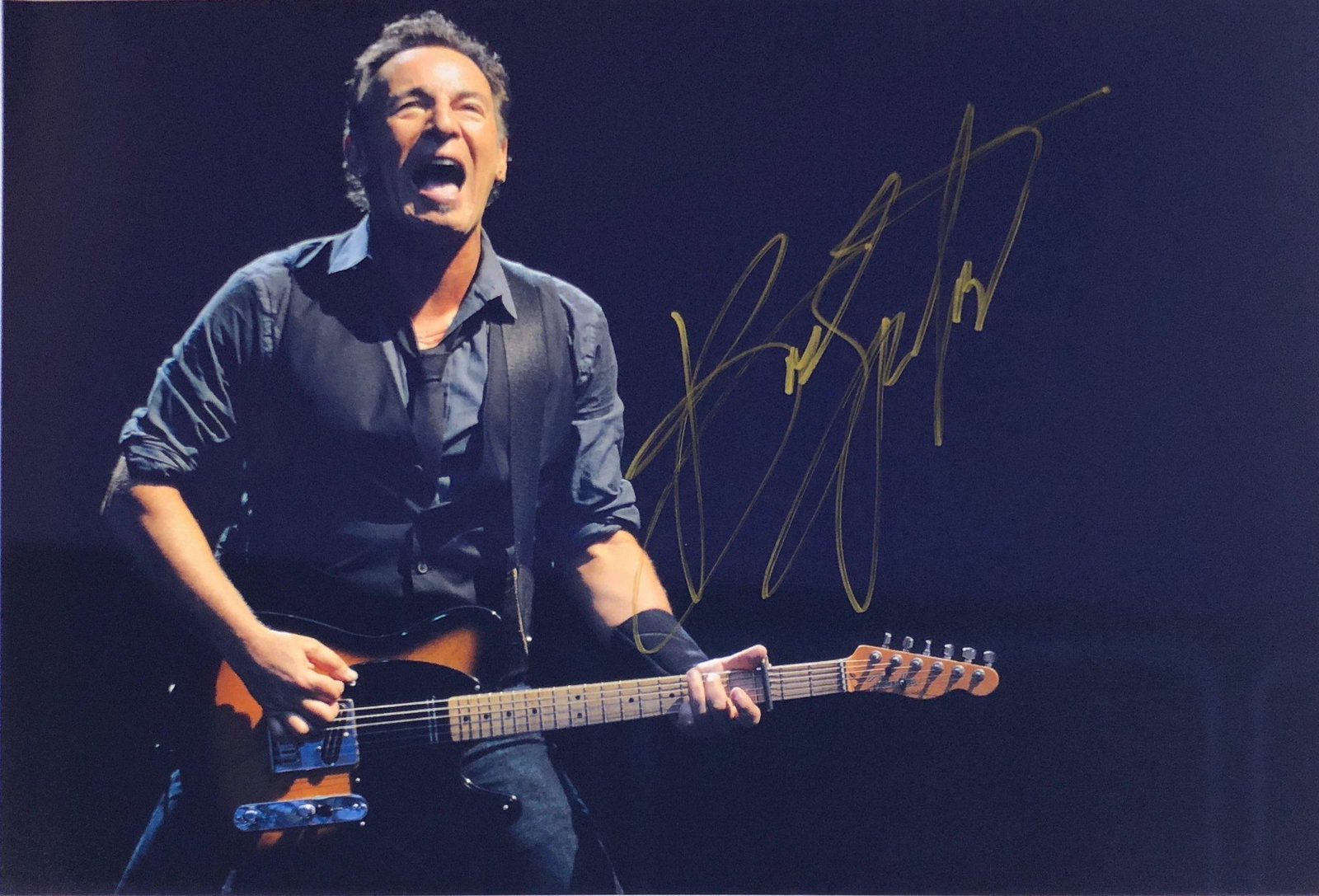 Bruce Springsteen Signed Photo: Autographed by:Bruce SpringsteenAuthentication Code: PC26258Item is in great condition with no damage, unframed If image of documentation is not attached in the listing, the lot is sold without docume