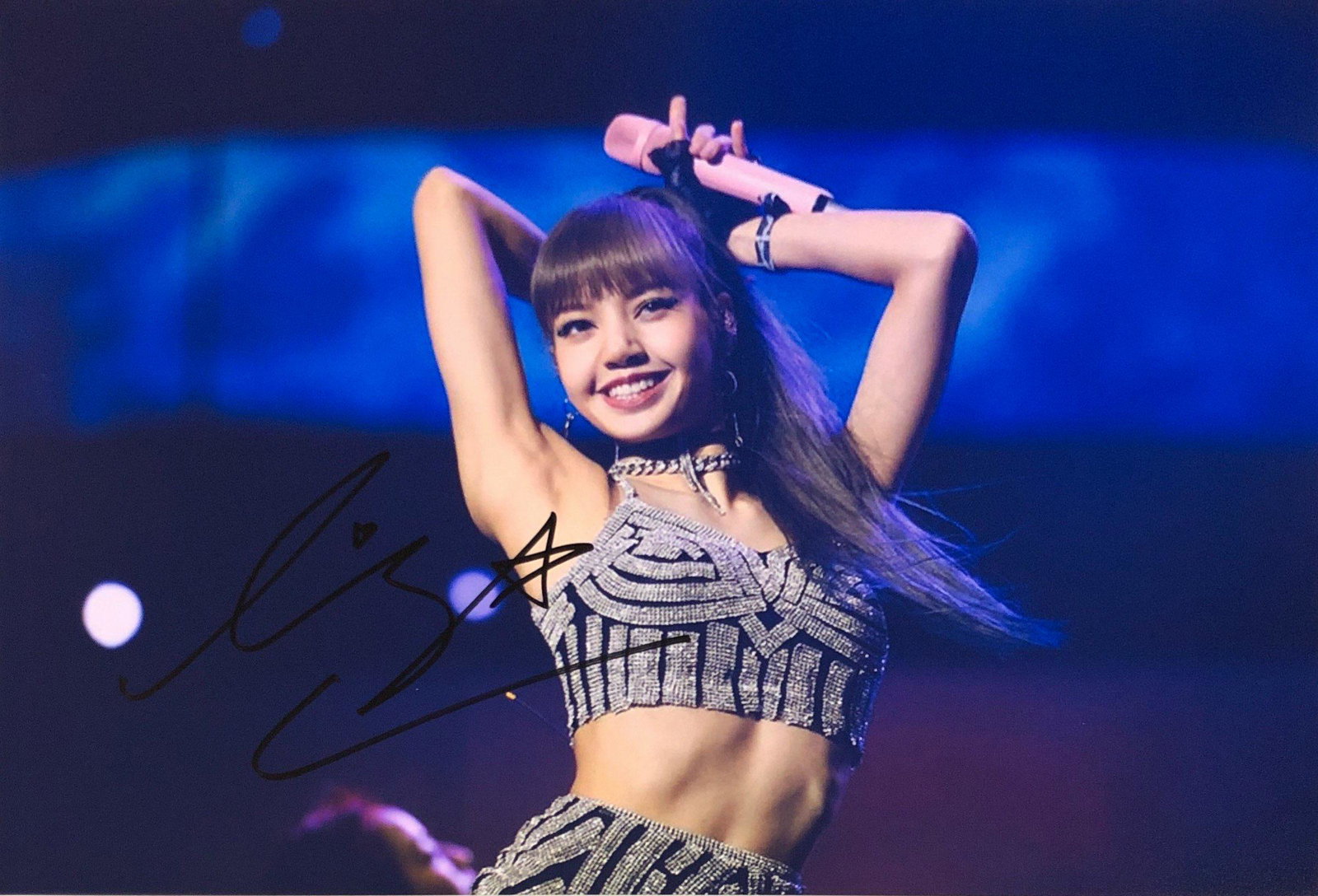 Blackpink Lisa Signed Photo: Autographed by:Blackpink LisaAuthentication Code: PC26269Item is in great condition with no damage, unframed If image of documentation is not attached in the listing, the lot is sold without documents