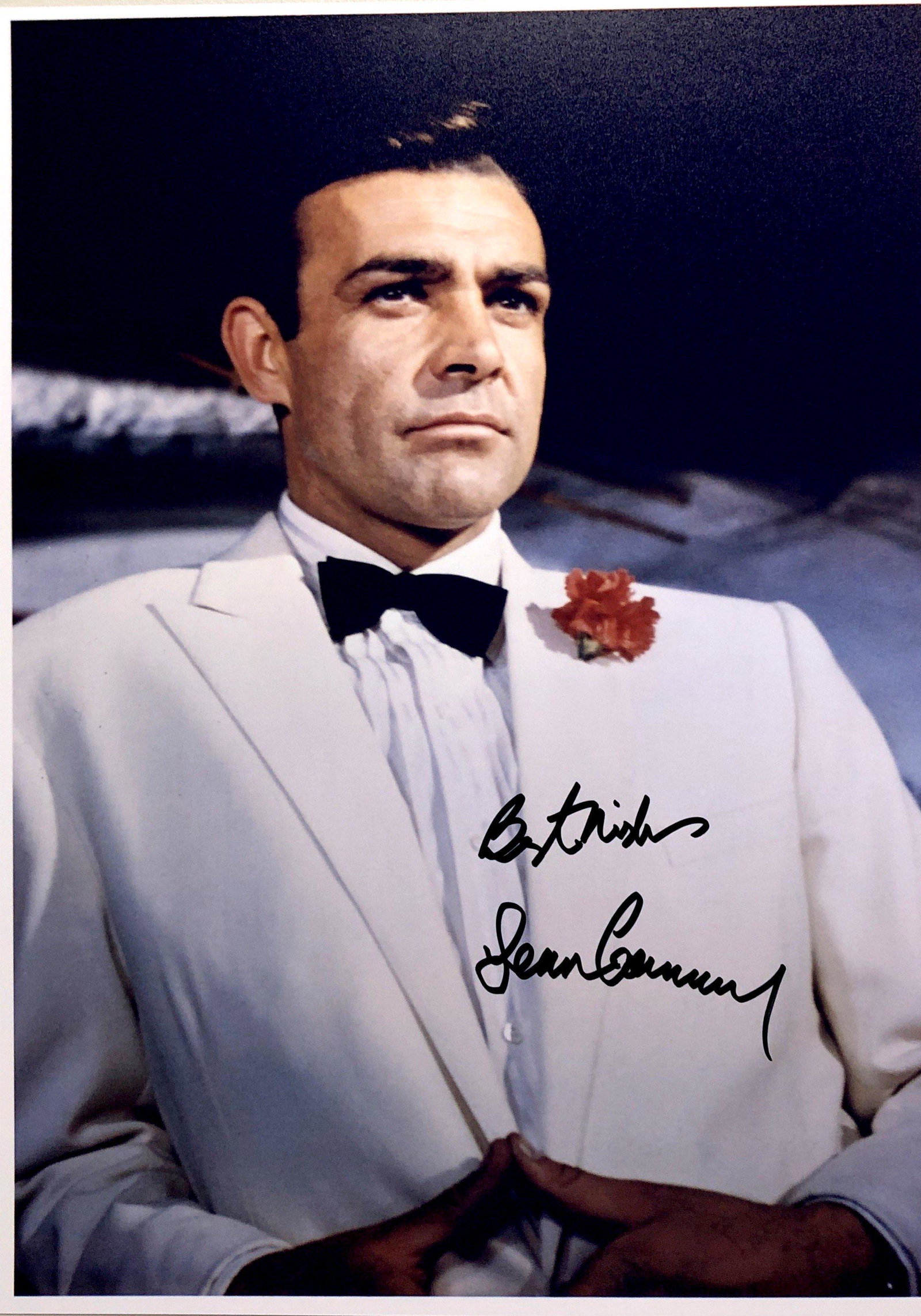 Sean Connery Autograph Signed James Bond 007 Photo: Category: Autograph Photo CollectiblesSize: Width 8 inches x Height 10 inchesAutograph Includes: Sean ConneryItem is in great condition with no damage, unframedIf image of documentation is not attache