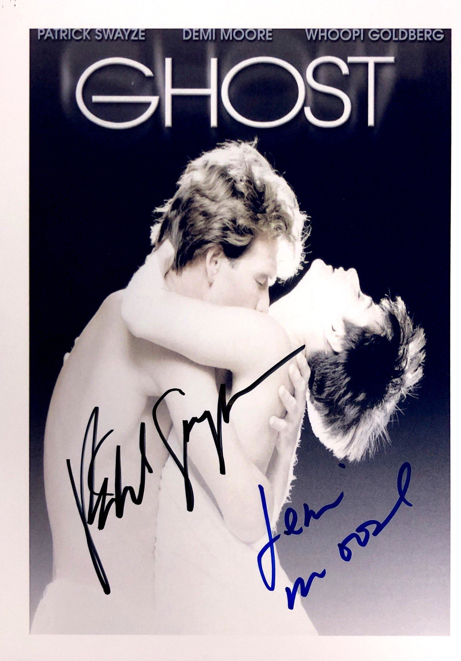 Patrick Swayza Demi Moore Autograph Signed Ghost Photo: Category: Autograph Photo CollectiblesSize: Width 8 inches x Height 5 inchesAutograph Includes: Patrick Swayze, Demi MooreItem is in great condition with no damage, unframedIf image of documentation i
