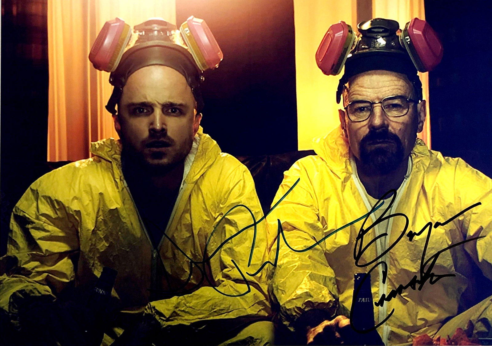 Bryan Crantson Autograph Signed Breaking Bad Photo: Category: Autograph Photo CollectiblesSize: Width 8 inches x Height 10 inchesAutograph Includes: Bryan Cranston, Aaron PaulItem is in great condition with no damage, unframedIf image of documentation