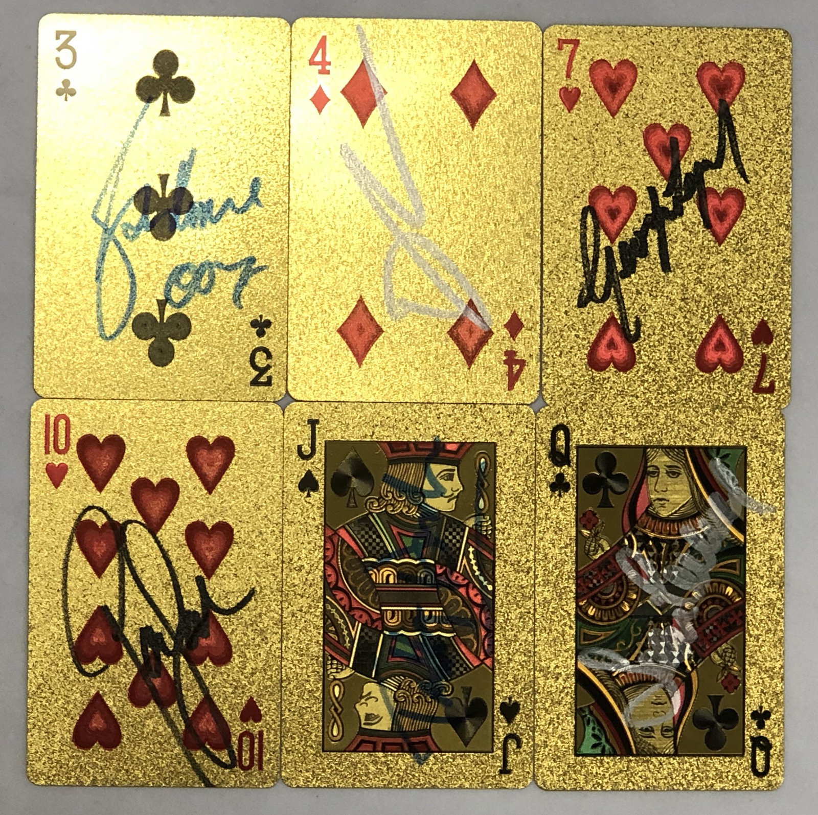 Sean Connery Pierce Brosnan Autograph Signed James Bond: Category: Autograph CollectiblesAutograph Includes: Sean Connery, Timothy Dalton, Roger Moore, George Lazenby, Pierce Brosnan, Daniel CraigItem is in great condition with no damage, unframedIf image o