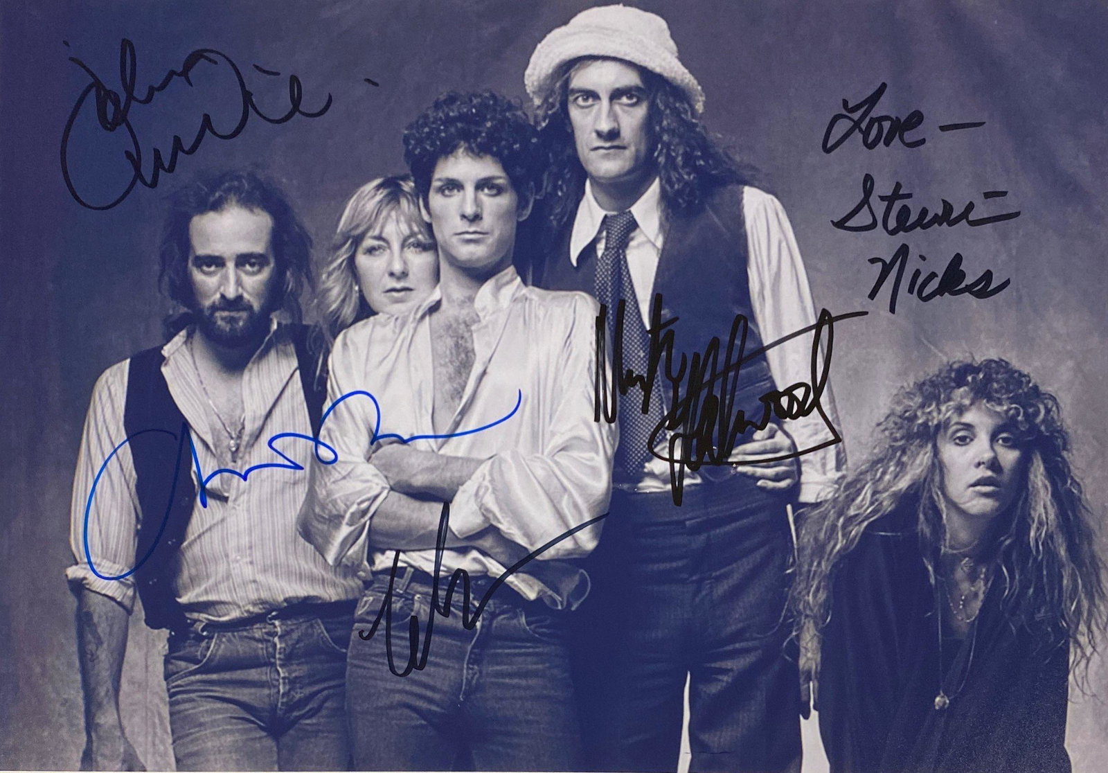 Stevie Nicks Autograph Signed Fleetwood Mac Photo: Category: Autograph CollectiblesSize: Width 8 inches x Height 10 inchesAutograph Includes: Stevie Nicks, Lindsey Buckingham, Christine McVie, Mick Fleetwood, John McvieItem is in great condition with 