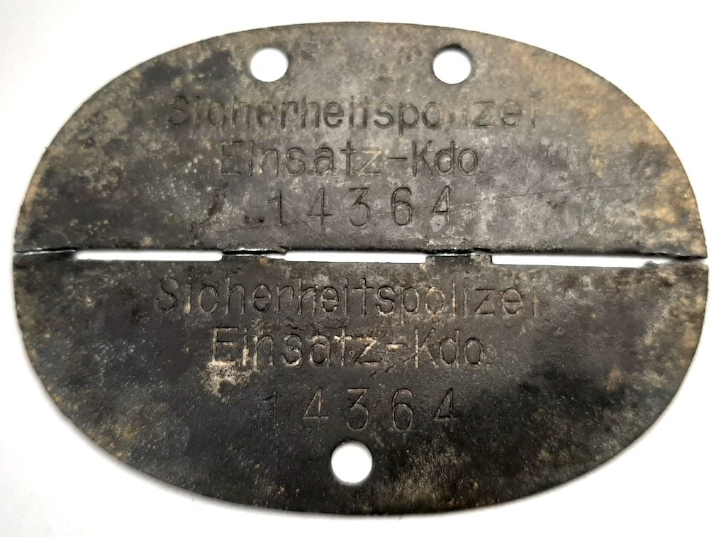 EINSATZGRUPPEN SS DOG TAG ANTI JEWISH T4 HOLOCAUST: EXTREMELY RARE AND VERY IMPORTANT HISTORICAL ITEM. A RELIC GROUND FOUND DOG TAG FROM THE INFAMOUS MOBILE KILLING SQUAD "EINSATZGRUPPEN". THESE WERE IN CHARGE OF EXECUTIONS OF JEWISH PEOPLE IN EASTERN 