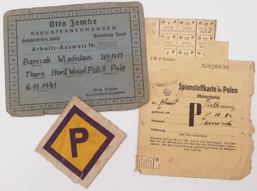 FORCED LABOUR HOLOCAUST P PATCH AUSWEIS RATION CARD SET: AMAZING AND UNIQUE SET - PIECE OF HISTORY ABOUT THE FORCED LABOUR FOR A POLISH GUY DURING THE HOLOCAUST. "P" PATCH RATION CARD AUSWEIS ID CARD