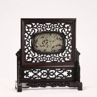 A CHINESE WOODEN INLAID JADE TABLE SCREEN: L. 27 cm. W. 11 cm. H. 30 cm. Weight 850 gram.