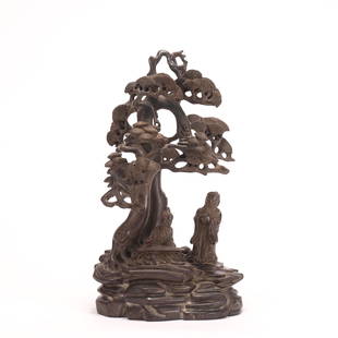 A CHINESE ZITAN ELDER UNDER PINE TREE ORNAMENTS: L. 13 cm. W. 10 cm. H. 23 cm. Weight 520 gram.