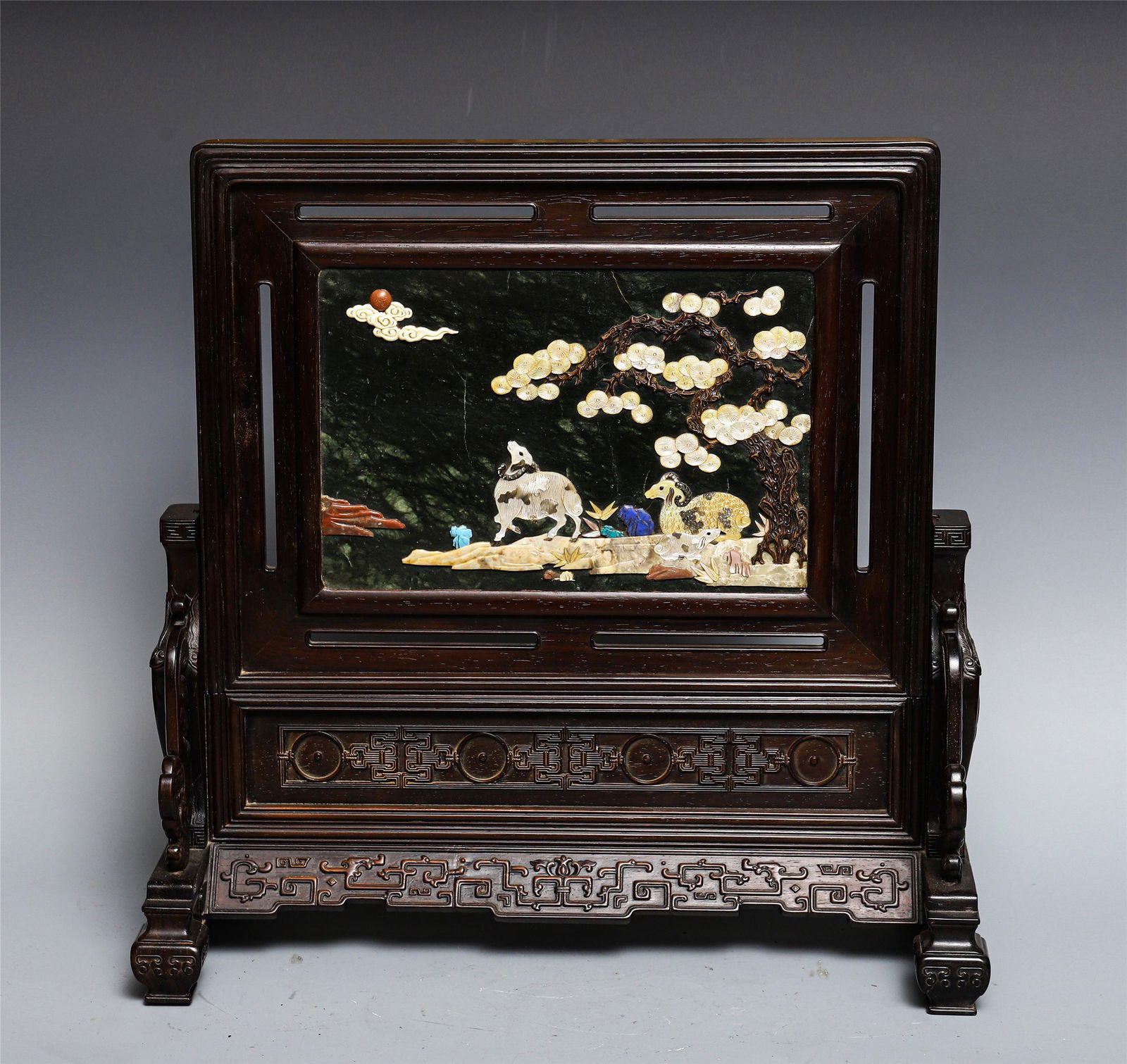 A CHINESE JASPER INLAID GEMSTONES ZITAN TABLE SCREEN (1 of 9)