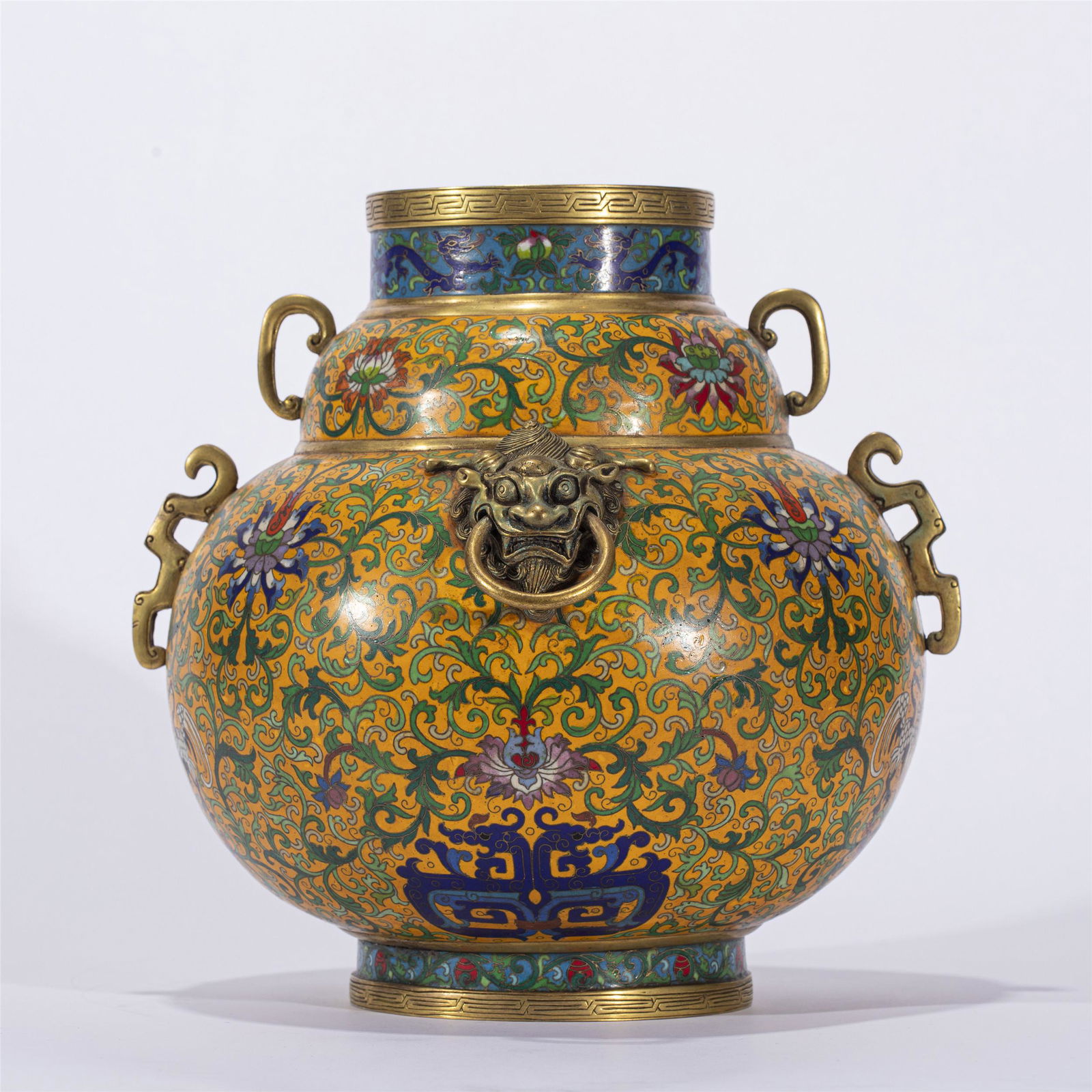 A CHINESE CLOISONNE ENAMEL FLOWER POT (1 of 9)