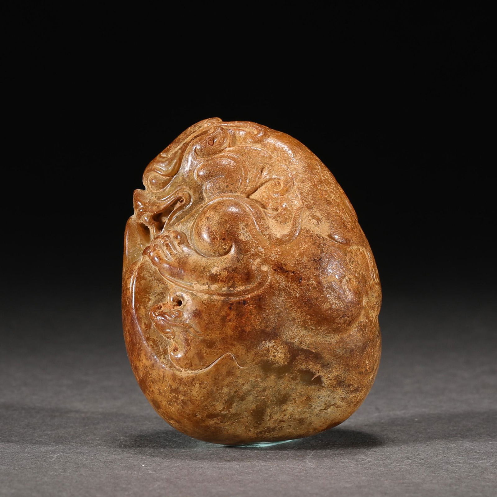 A CHINESE JADE BEAST ORNAMENTS (1 of 10)