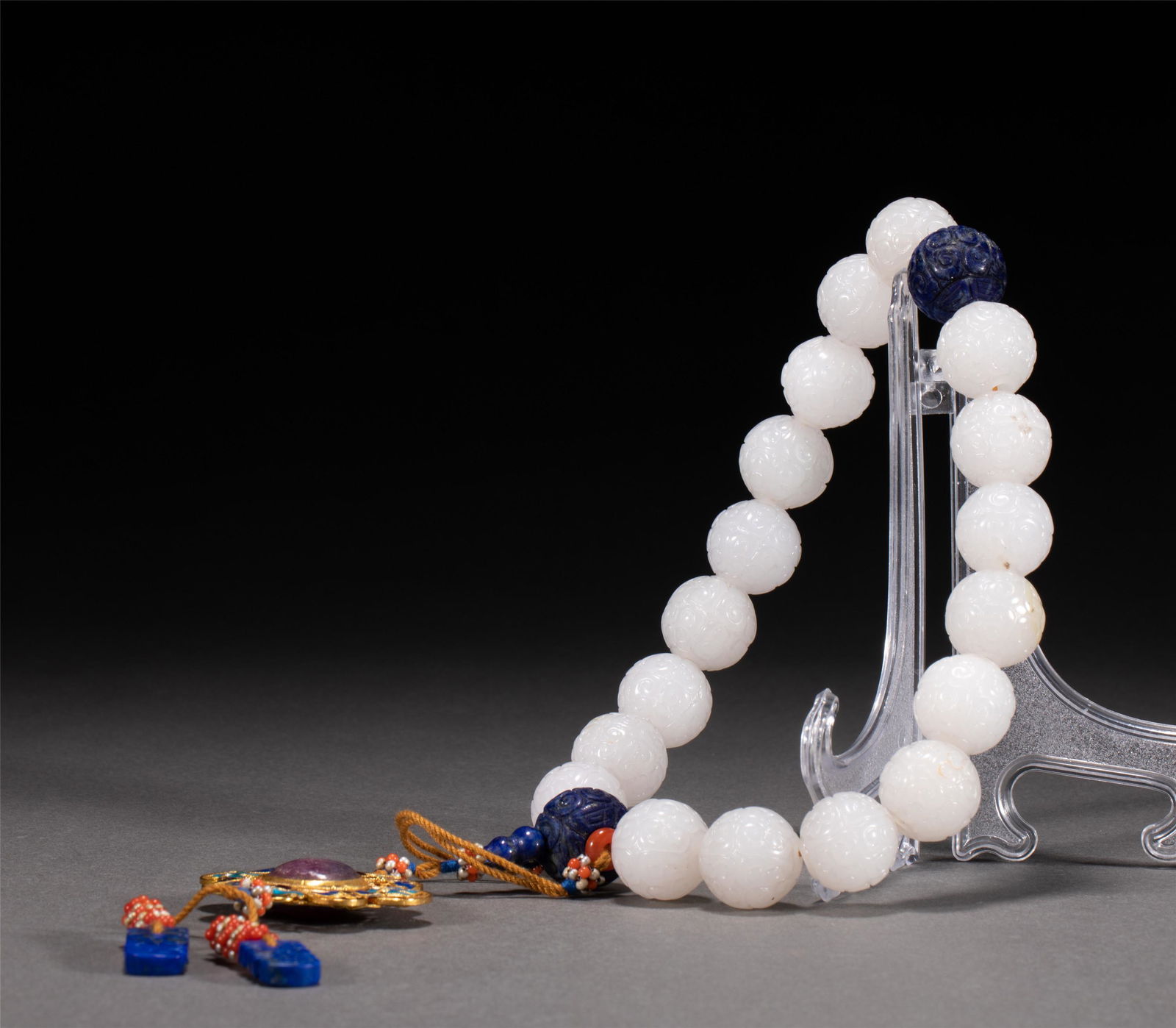 A CHINESE WHITE JADE PRAYERS BEADS (1 of 9)