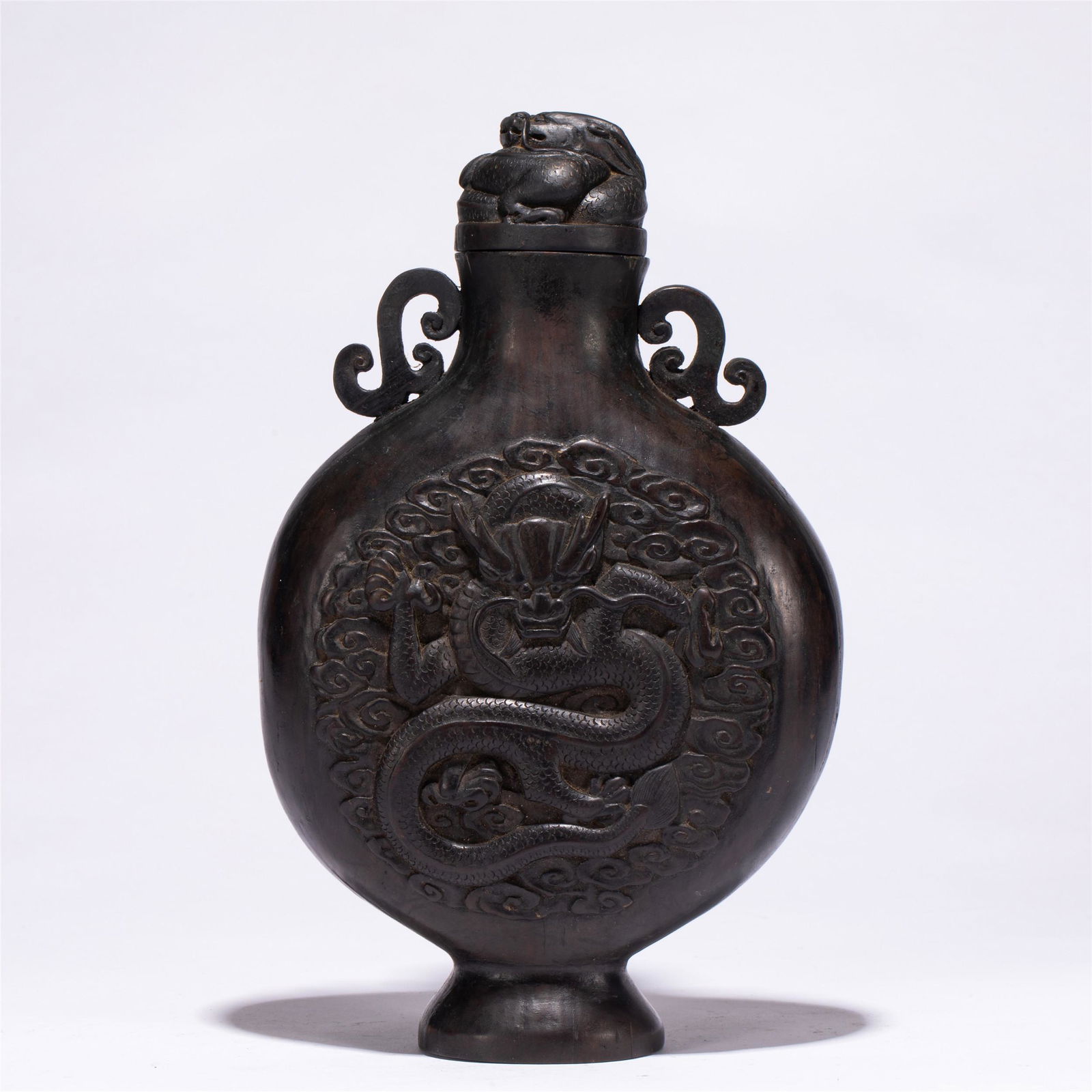 A CHINESE ZITAN DOUBLE HANDLE VASE (1 of 10)