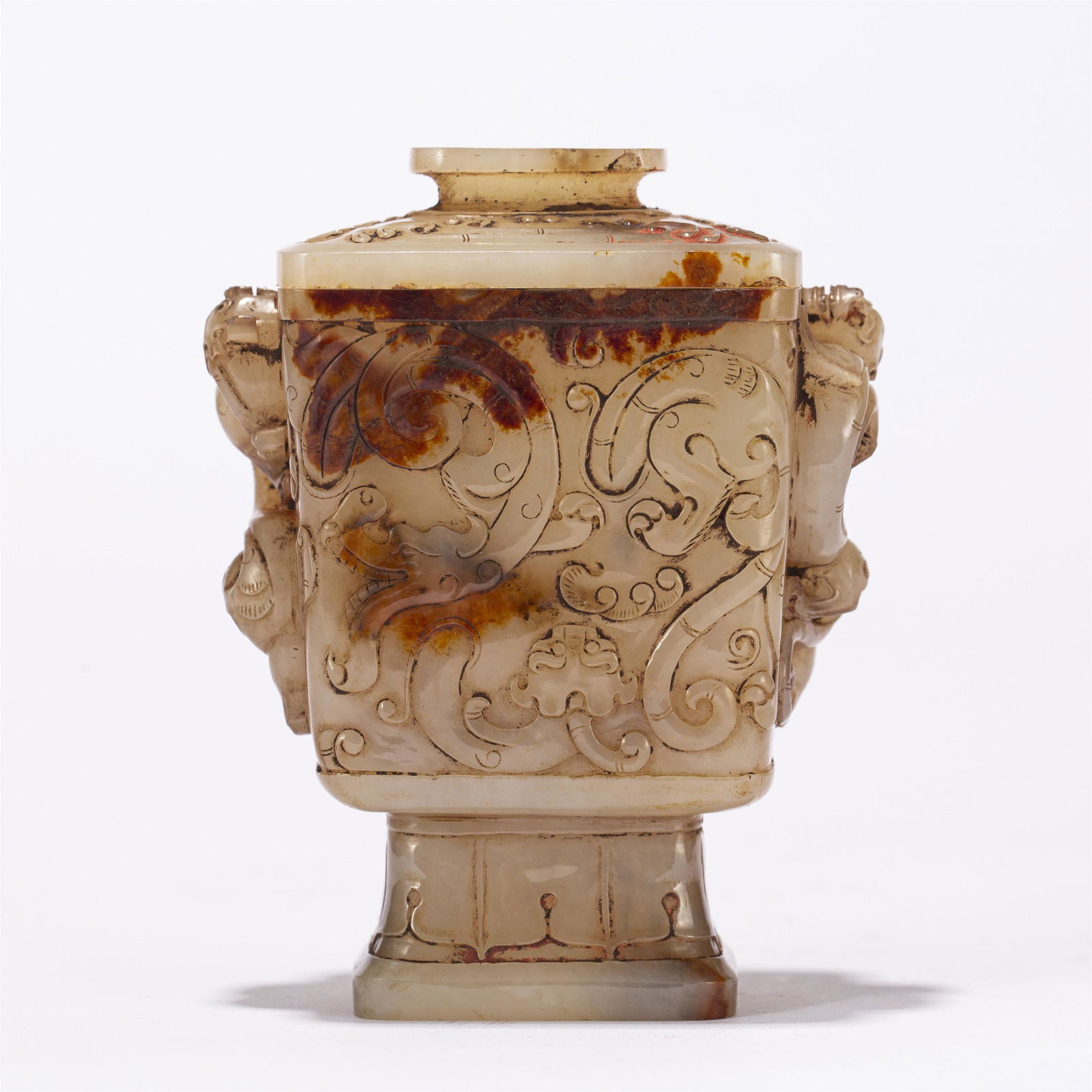 A CHINESE JADE LIDDED CUP (1 of 8)