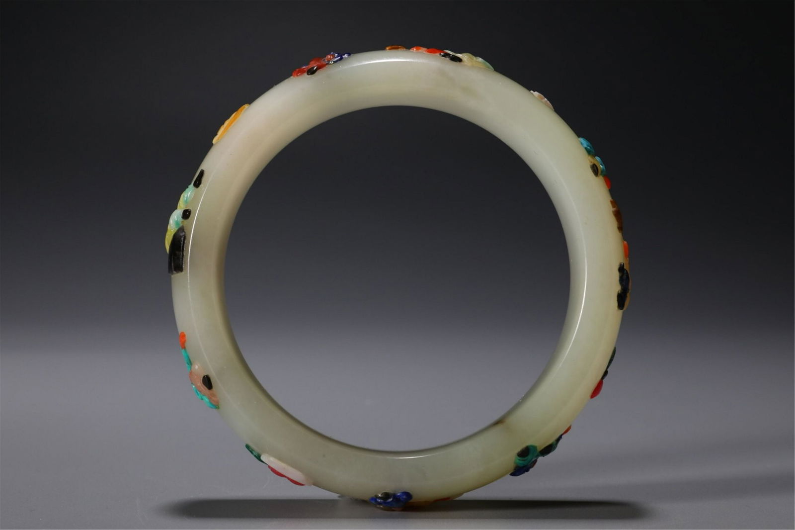 A CHINESE JADE INLAID GEMSTONES BRACELET (1 of 9)