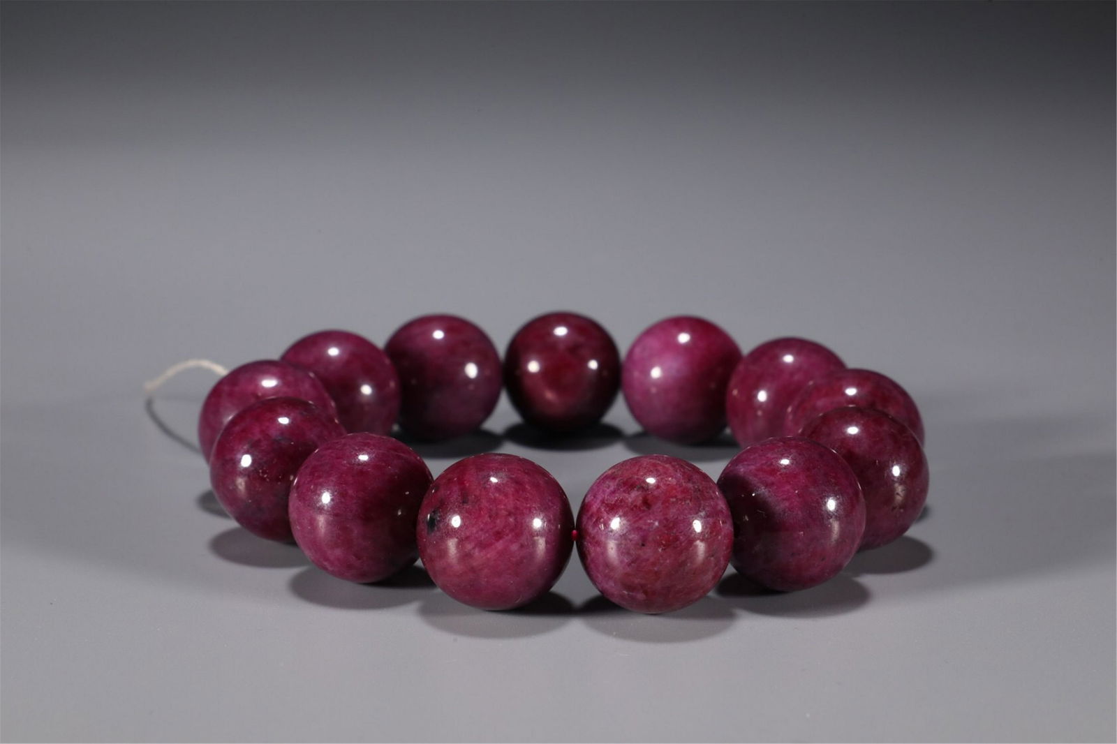 A CHINESE RUBY BRACELET (1 of 6)