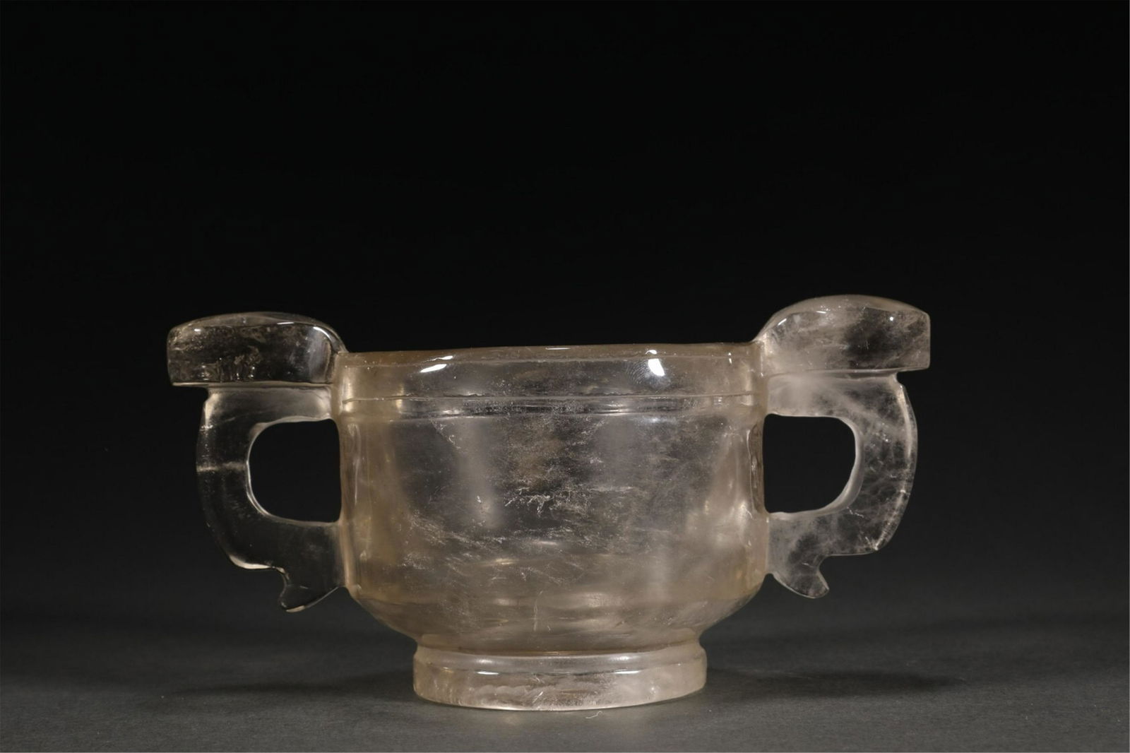 A CHINESE CRYSTAL BRUSH WASHER (1 of 9)