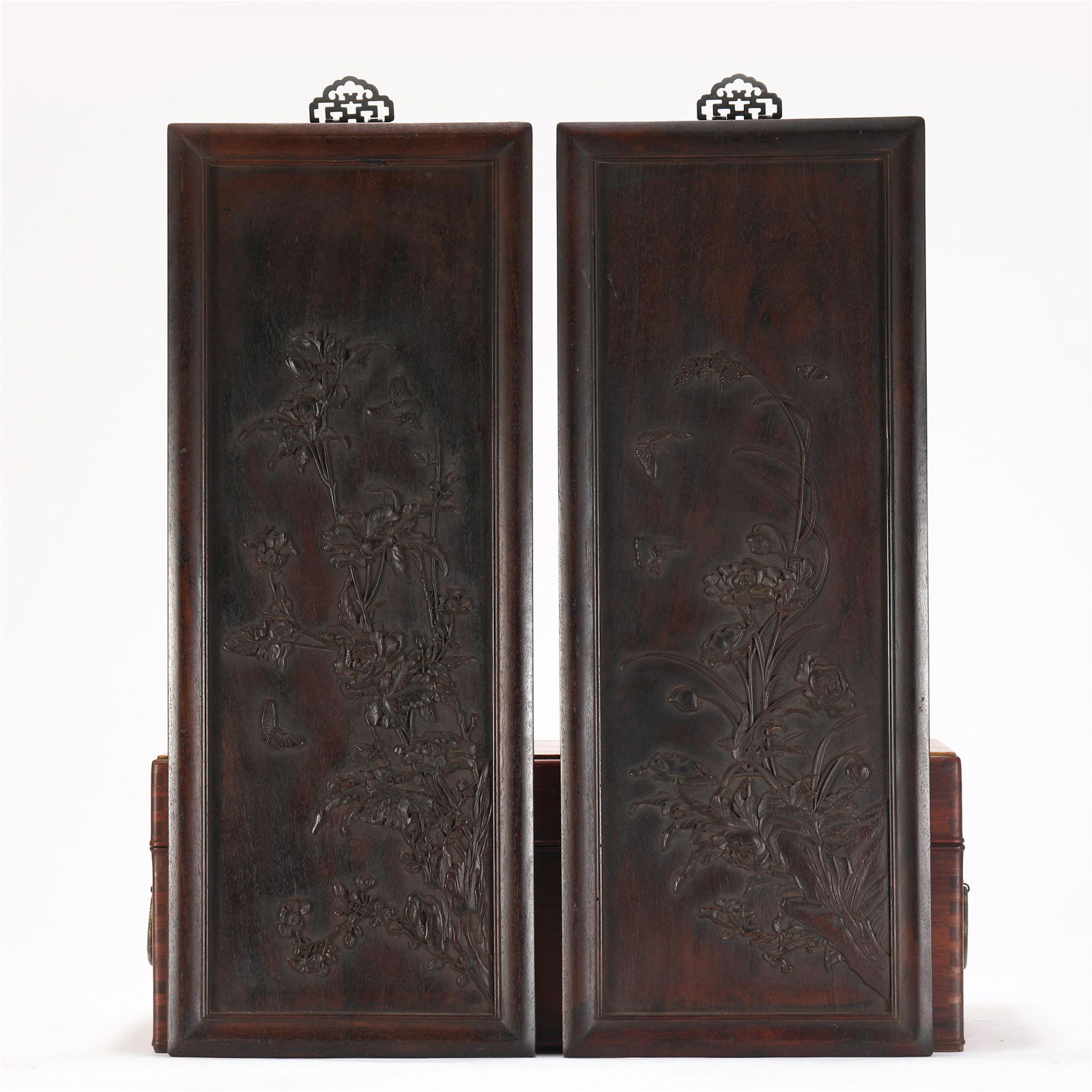 PAIR OF CARVED PLUM BLOSSOMS ORCHID BAMBOO CHRYSANTHEMUM ZITAN HANGED SCREENS (1 of 11)