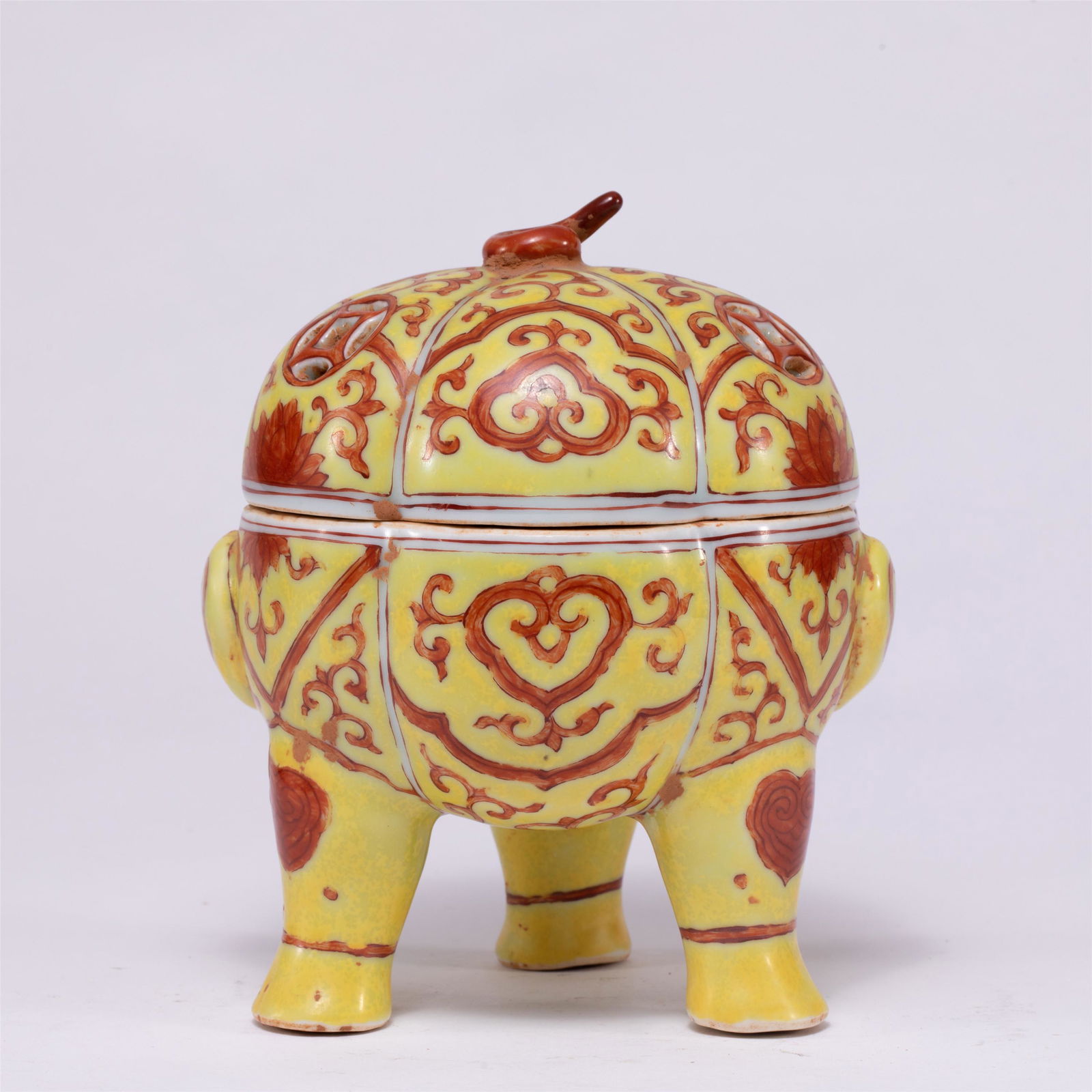 A CHINESE PAINTED ENAMEL TRIPOD CENSER (1 of 8)