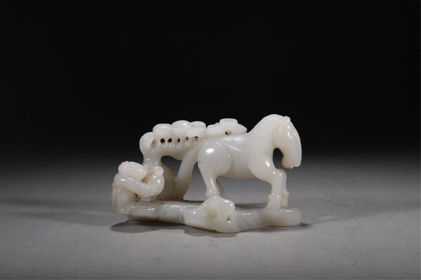 A CHINESE JADE FIGURE STORY ORNAMENTS (1 of 9)