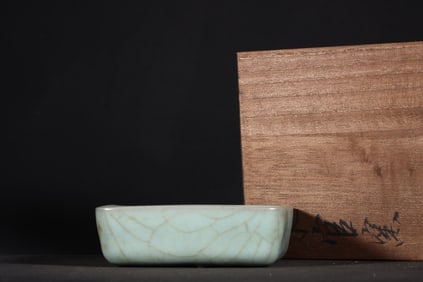 A Chinese Guan-Type Glazed Porcelain Brush Paste