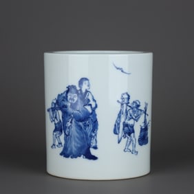 A Chinese Blue and White Porcelain Brush Pot