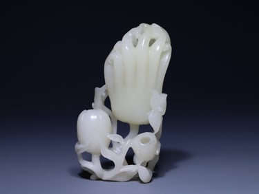 A Chinese Carved Jade Buddha Hand Decoration