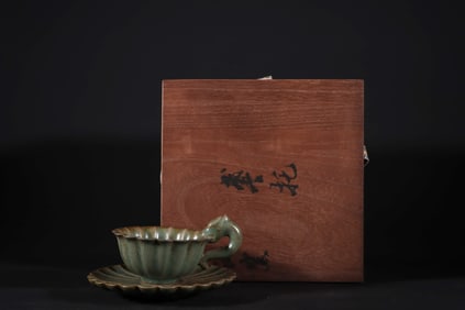 A Chinese Ru-Type Glazed Porcelain Cup with Dish