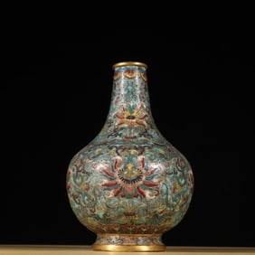 A Chinese Cloisonné Vase