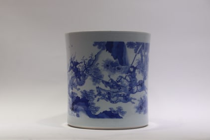 A Chinese Blue and White Porcelain Brush Pot