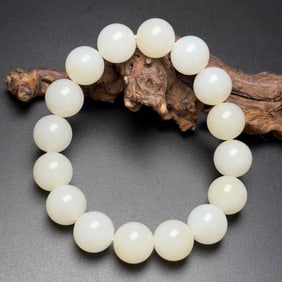 A Chinese Carved Jade Beads Bracelet