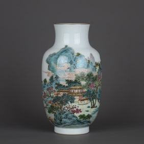 A Chinese Famille-Rose Porcelain Vase