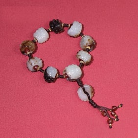 A Chinese Carved Jade Bracelet