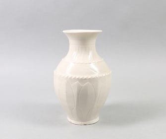 A Chinese White Glazed Porcelain Vase