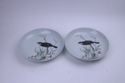 A Pair of Chinese Famille-Rose Porcelain Plates