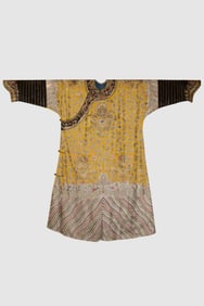 A Chinese Embroidery Robe