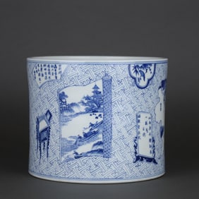 A Chinese Blue and White Porcelain Brush Pot