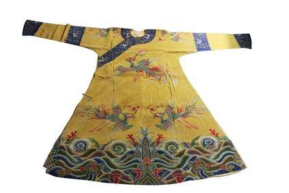 A Chinese Embroidery Phenix Robe