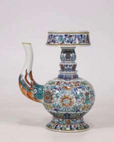 A Chinese Dou-Cai Glazed Porcelain Wine Pot