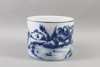 A Chinese Blue and White Porcelain Brush Pot