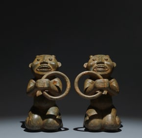 A Pair of Chinese Bronze Figures