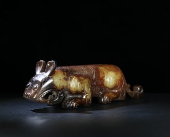 A Chinese Carved Jade Rat Statuette