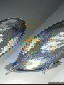 A Chinese Wu-Cai Glazed Porcelain Plate