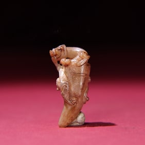 A Chinese Carved Jade Dragon Pendant