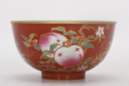 A Chinese Enamel Glazed Porcelain Bowl